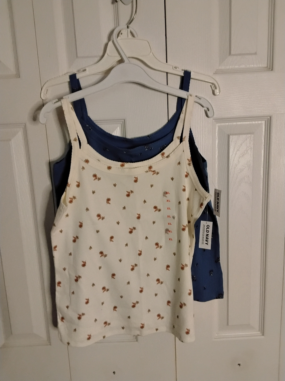 Old Navy Floral Cream & Blue Tank Top Duo